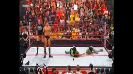 the legacy spoils Dxs return to raw
