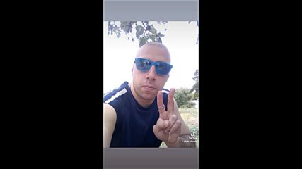 Vid_30500413_152804_955.mp4