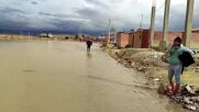 Интензивни дъждове в Боливия предизвикаха хаос и доведоха до смъртта на най-малко 33 души (ВИДЕО)