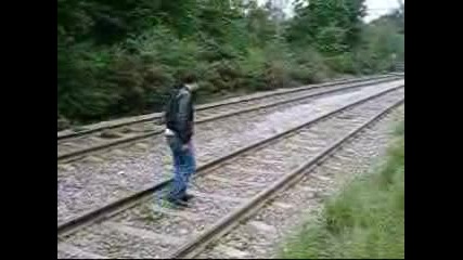 Death By Train.flv