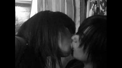 Emo Kiss Eva . Shikari