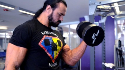 Drew McIntyre trains heavy for Roman Reigns and reflects on his path back to WWE: WrestleMania Diary