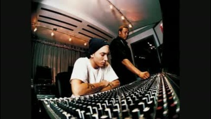 New 2011 !! Dr. Dre feat. Eminem forgot About Dre.