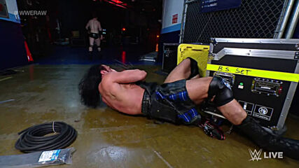 Sheamus blindsides Drew McIntyre backstage: Raw, Mar. 8, 2021