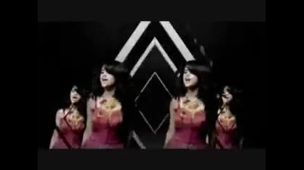 Selena Gomez - Naturally - Official Music Video 