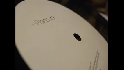 Youtube - Benga - Pleasure - 2008