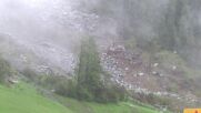 Евакуират швейцарско село заради опасност от срутище