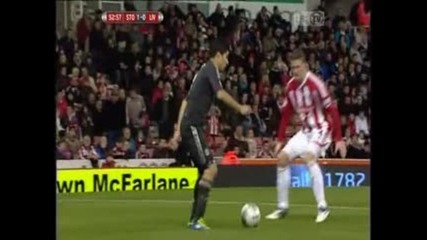 2011-10-27 Stoke vs Liverpool 1-1 Suarez (54) Lc