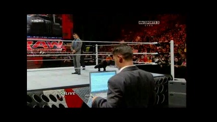 Wwe Alex Riley Пребива The Miz Raw 05.23.11