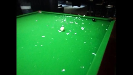 Snooker Trick shot - destruction