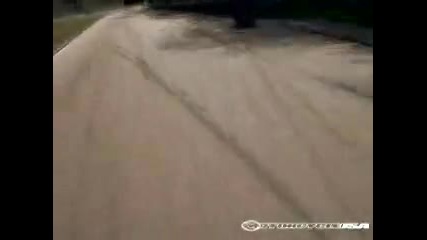 Suzuki Hayabusa - Motorcycle Review [www.keepvid.com]