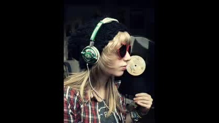 Inna - Dont Let The Music Die
