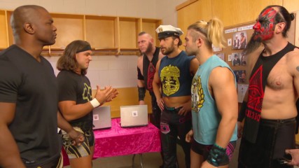 Gable & Benjamin trash Breezango's office: SmackDown LIVE, Jan. 30, 2018