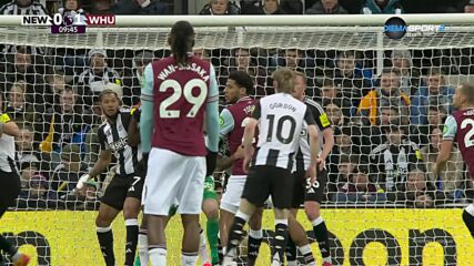 Newcastle United vs. West Ham United - 1st Half Highlights