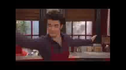 sme6ni jonas