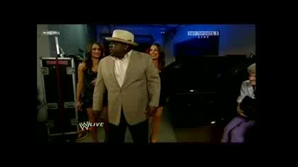 Wwe Raw 21.09.09 главният гост в шоуто