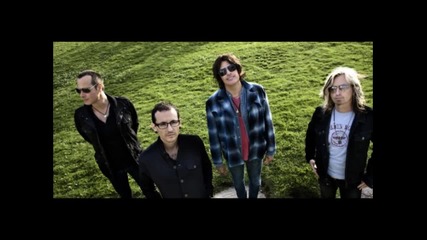 Stone Temple Pilots with Chester Bennington - Out Of Time