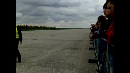 Lexus Is200 400 hp vs Bmw 327i turbo Drag race