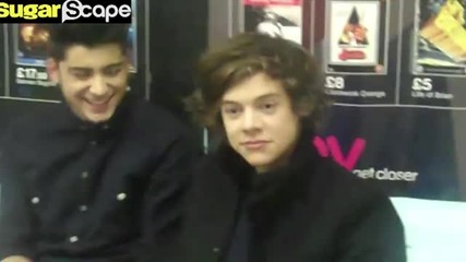 One Direction правят муцунки пред Sugarscape!