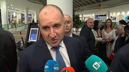 Радев: Проблемите на нашите деца не могат да се давят в безкрайните политически противоборства