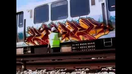 Рисуване На Graffiti По Влакове