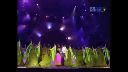 Kareena Kapoor Live