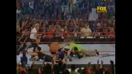 Wwf Raw Is War 2001 - Kurt Angle vs Rob Van Dam ( Hardcore Match )