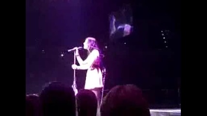 Demi Lovato Summer Tour - Dont Forget Acoustic