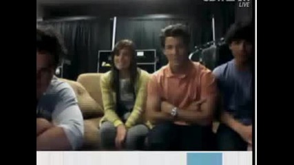 Jonas Brothers Live Chat - Questions With Nicole Anderson - 8.22.2009 (hq)