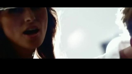 Armin Van Buuren ft Sharon den Adel - In and Out of Love