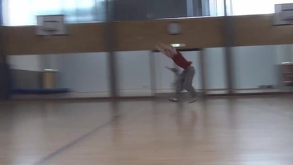 Double backflip on floor ( Hellden ) 