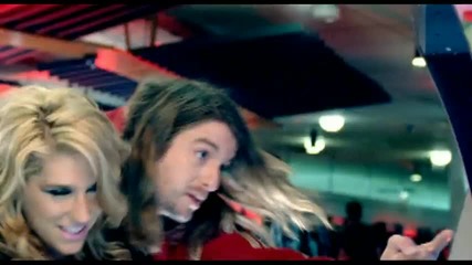 Ke$ha feat. 3oh!3 - Blah Blah Blah