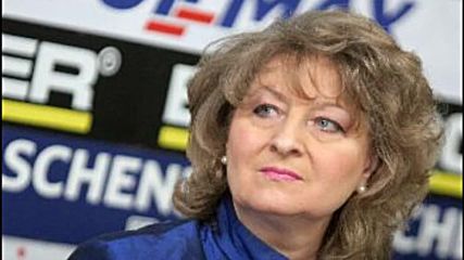 Мария Гигова: Илиана Раева може да бъде треньор ансамбъла