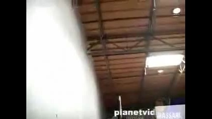 Невъзможни изпълнения с топка !!!