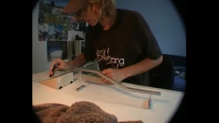 Fingerboarding