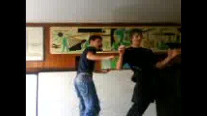 Mov00247.3gp
