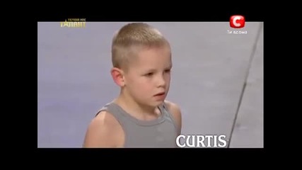 Момченце изуми журито на Украйна търси талант с уменията си!