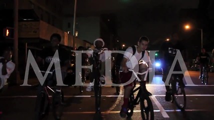 Recc A Million - Hands On The Wheel Freestyle