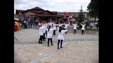 Аксаково, Великденски концерт 2012 - варненски танц и опас