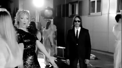 Lepa Brena - Metak sa posvetom
