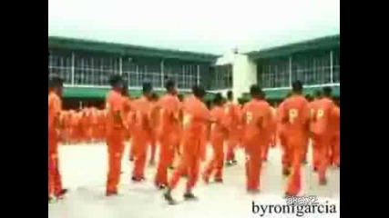 Затворници танцуват на Soulja Boy и Hammer ЯКО