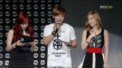 Mc Leeteuk + Sj Backstage Cut @ Sm Town World Tour 3 in La (20.05.2012) 9/20