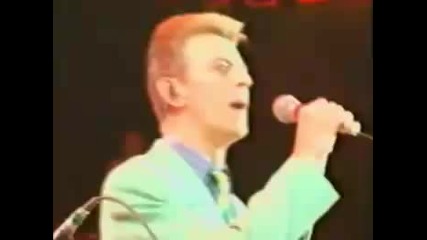 Queen ~ Under Pressure Rare Video ~ Fredy Mercury & David Bowie 