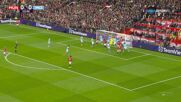 Manchester United vs. Manchester City - 1st Half Highlights