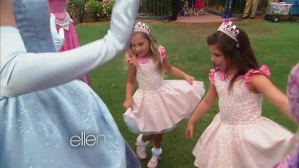 Sophia Grace & Rosie Meet the Disney Princesses