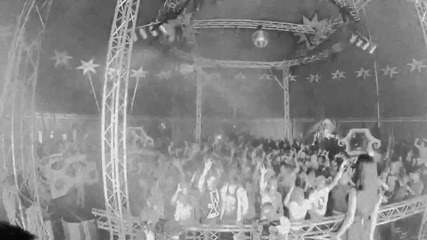 Bodybangers Feat. Victoria Kern - To The Club (official Video)