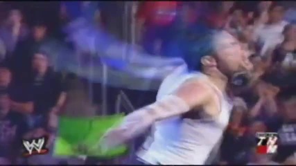 Jeff Hardy falling Behind you