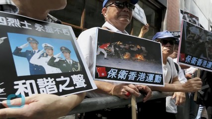 Hong Kong Umbrella Protest Gives Relevance to Tiananmen Vigil