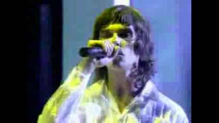 Unkle Ft Ian Brown - Be There Live
