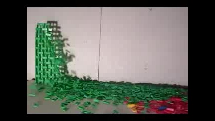стена от домино